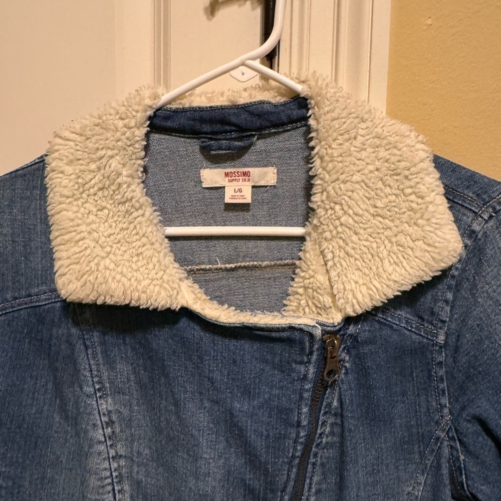 Mossimo Supply Co Women’s Denham Jean Jacket Slanted Zipper Faux Fur Sz L - Picture 2 of 8